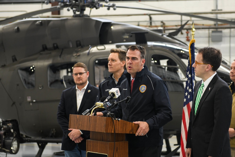 Okla. Gov., Tulsa Mayor assess flooding
