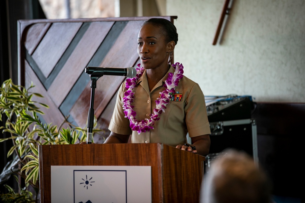 Kailua Chamber of Commerce recognizes Hawaii Marines