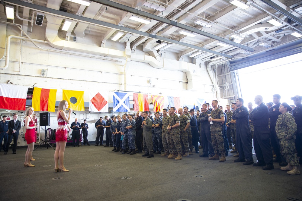 USO Performance aboard USS New York