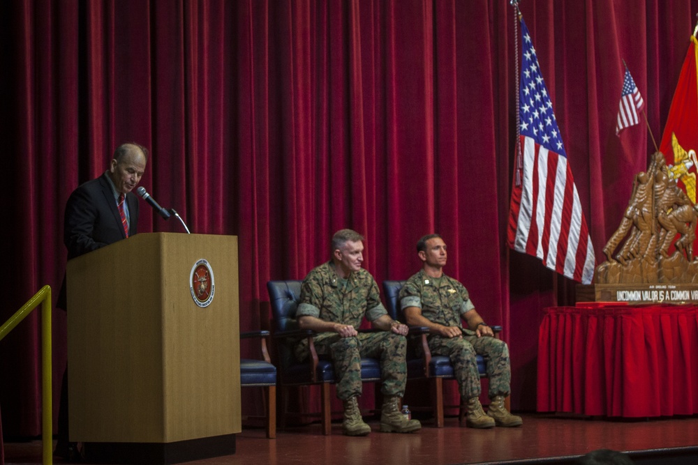 U.S. Service members graduate CDET