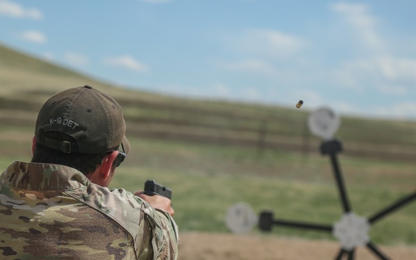 10th Group Green Berets, K9s, and Law Enforcement Training Together