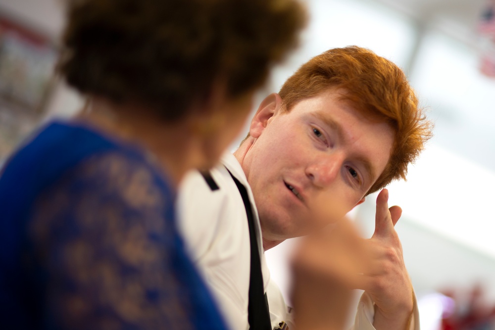 Service Members Visit Senior Center