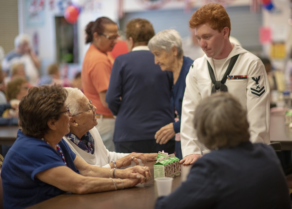 Service Members Visit Senior Center