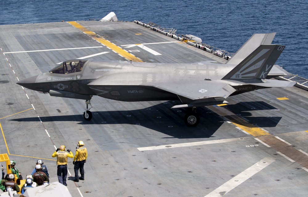 USS WASP (LHD 1) OPERATIONS AT SEA