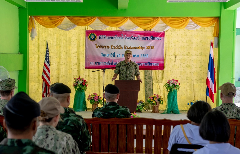 Pacific Partnership 2019 Conducts Ribbon Cutting Ceremony at Ban Mabfugthong School