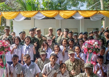 Pacific Partnership 2019 Conducts Ribbon Cutting Ceremony at Ban Mabfugthong School
