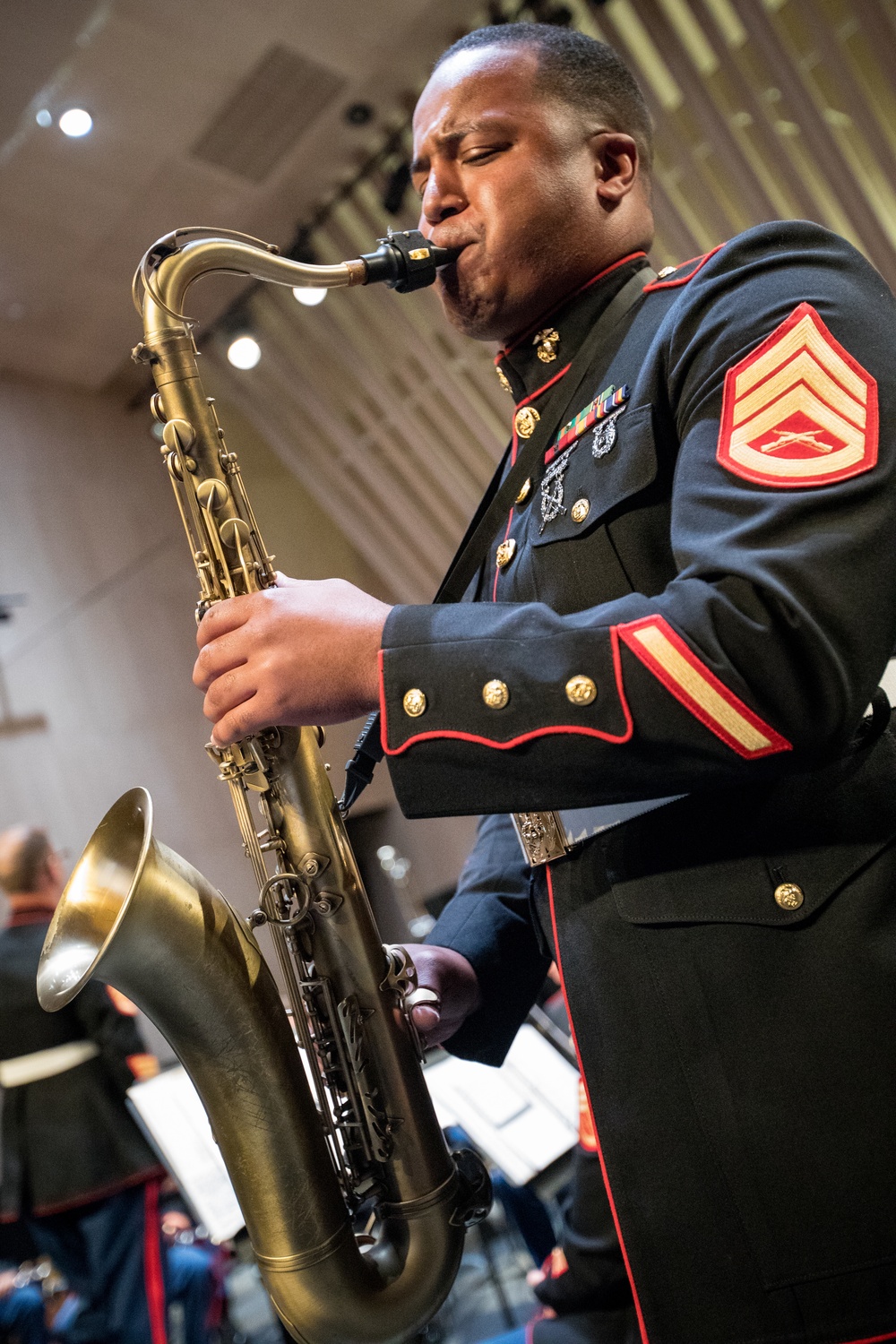 1st Marine Division Band rock the Cite de la Musique et de la Danse
