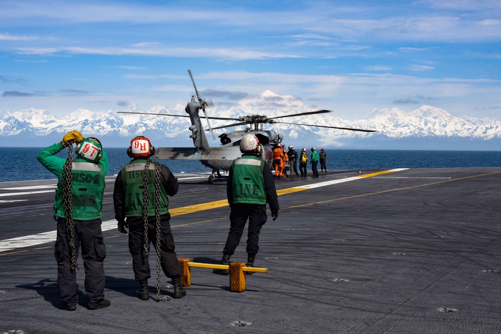 USS Theodore Roosevelt (CVN 71)