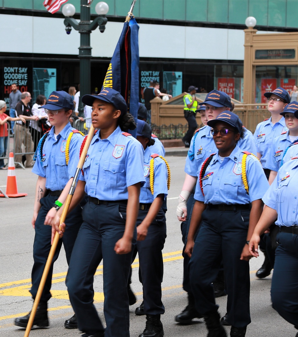 Lincoln's ChalleNGe Academy Marches in the Chicago Memorial Day Parade