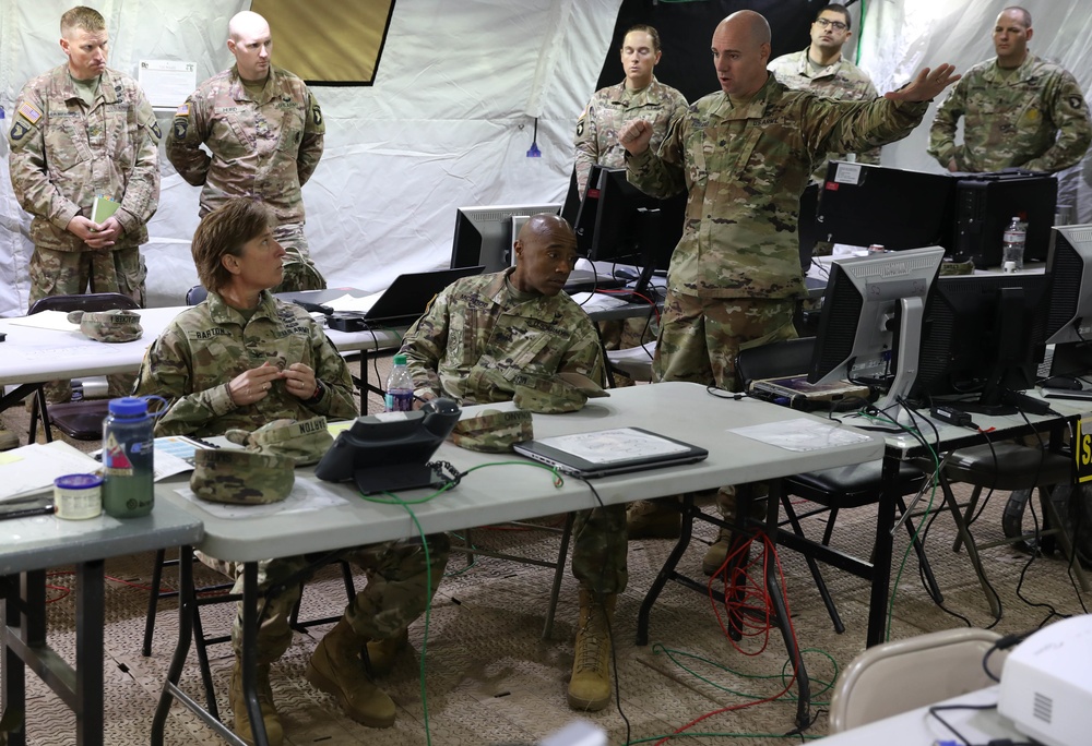 Sustaining Readiness: Lifeliner Soldiers Prepare for Warfighter Exercise