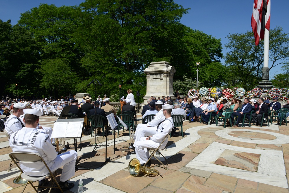 Service members attend Memorial Day ceremony at Soldiers’ and Sailors’ Monument