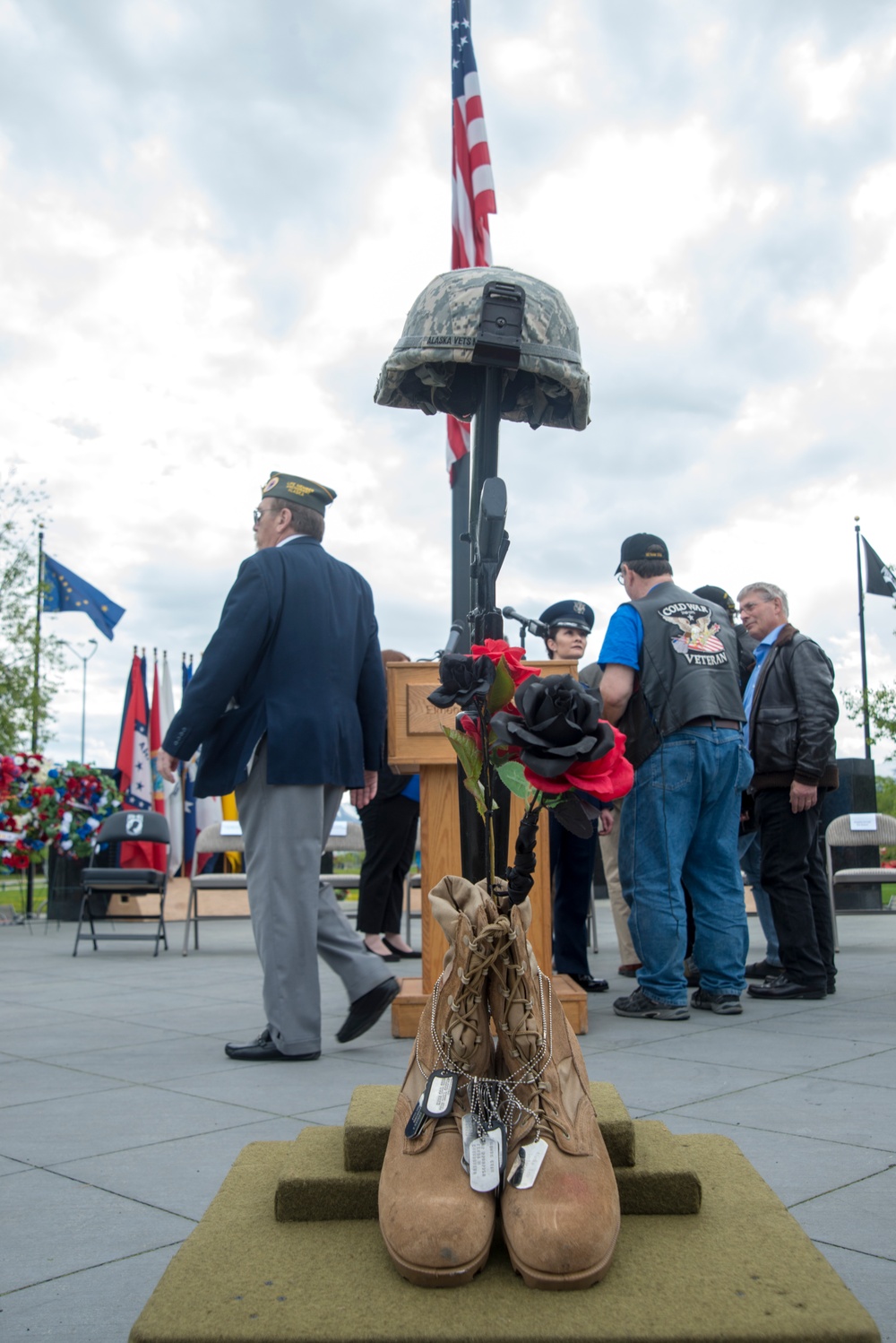 Anchorage commemorates Memorial Day