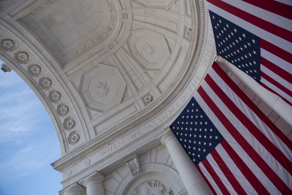 Nation Honors Fallen Service Members at Arlington Memorial Day Service