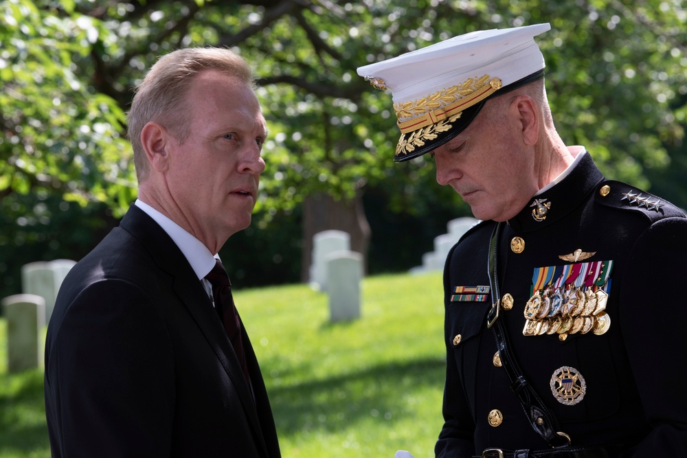 Nation Honors Fallen Service Members at Arlington Memorial Day Service