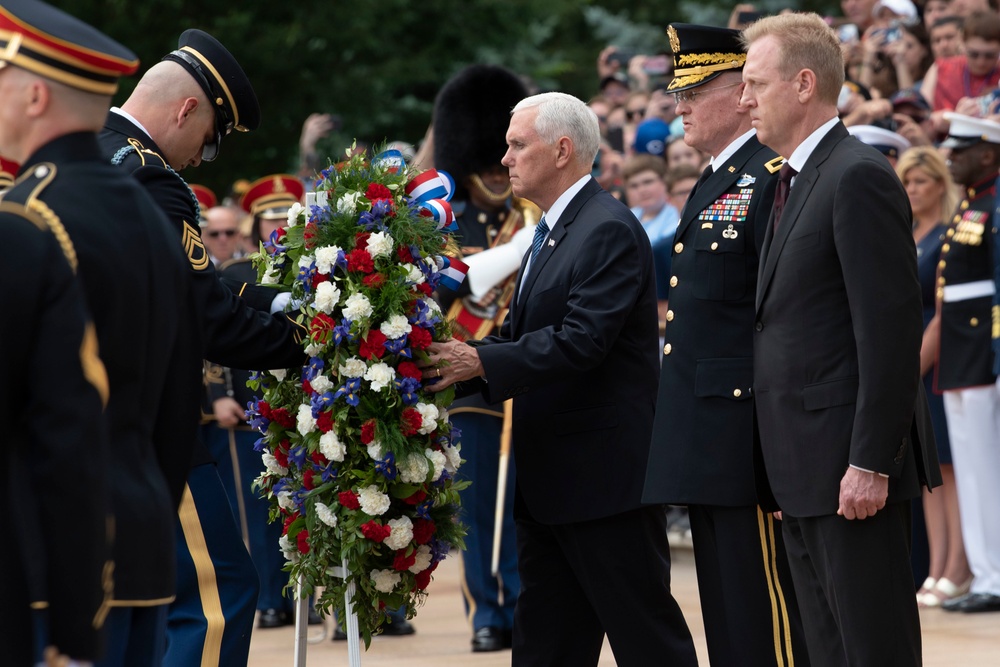 Nation Honors Fallen Service Members at Arlington Memorial Day Service