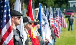 Memorial Day Service of Remembrance held in Maple Leaf Cemetery