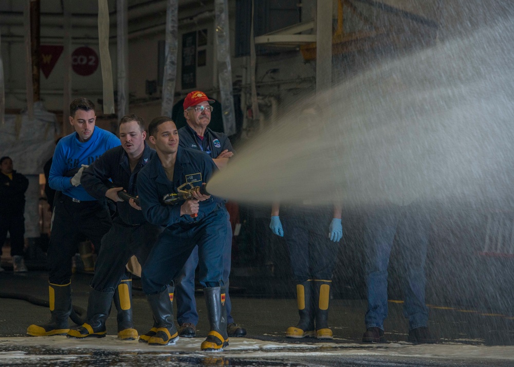 Nimitz Sailors Conduct Washdown