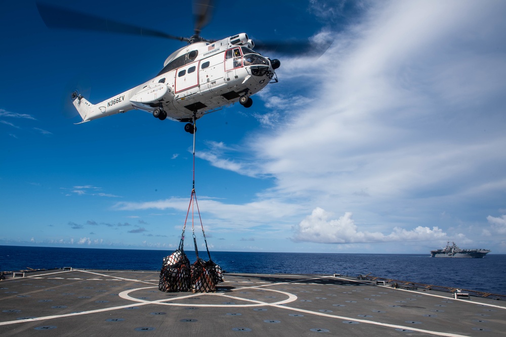 USS Harpers Ferry Conducts Vertical Replenisment