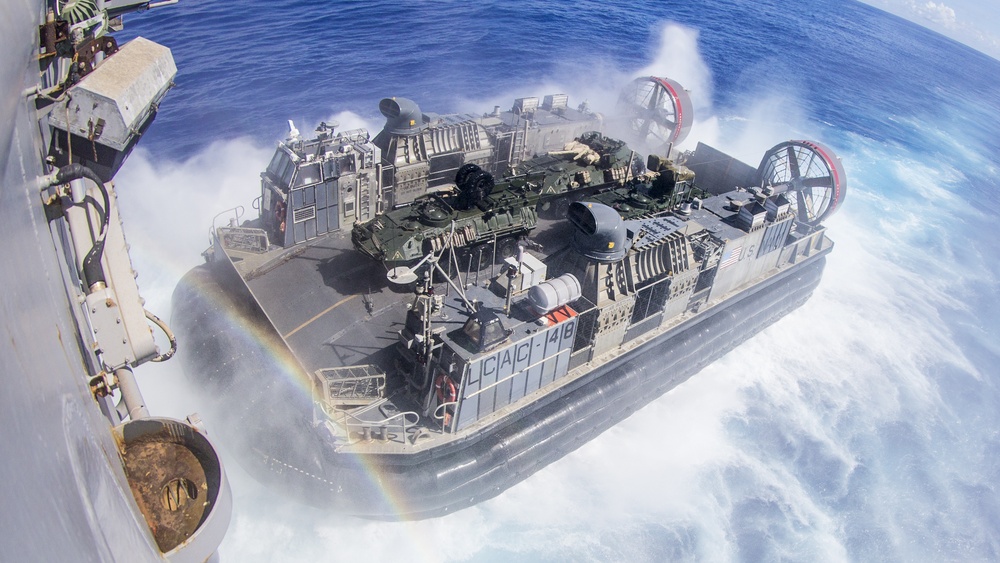 USS Boxer LCAC Operations