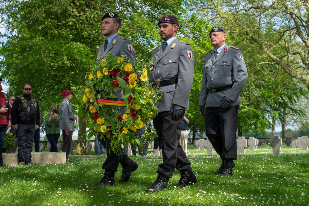 German wreath-laying Ceremony