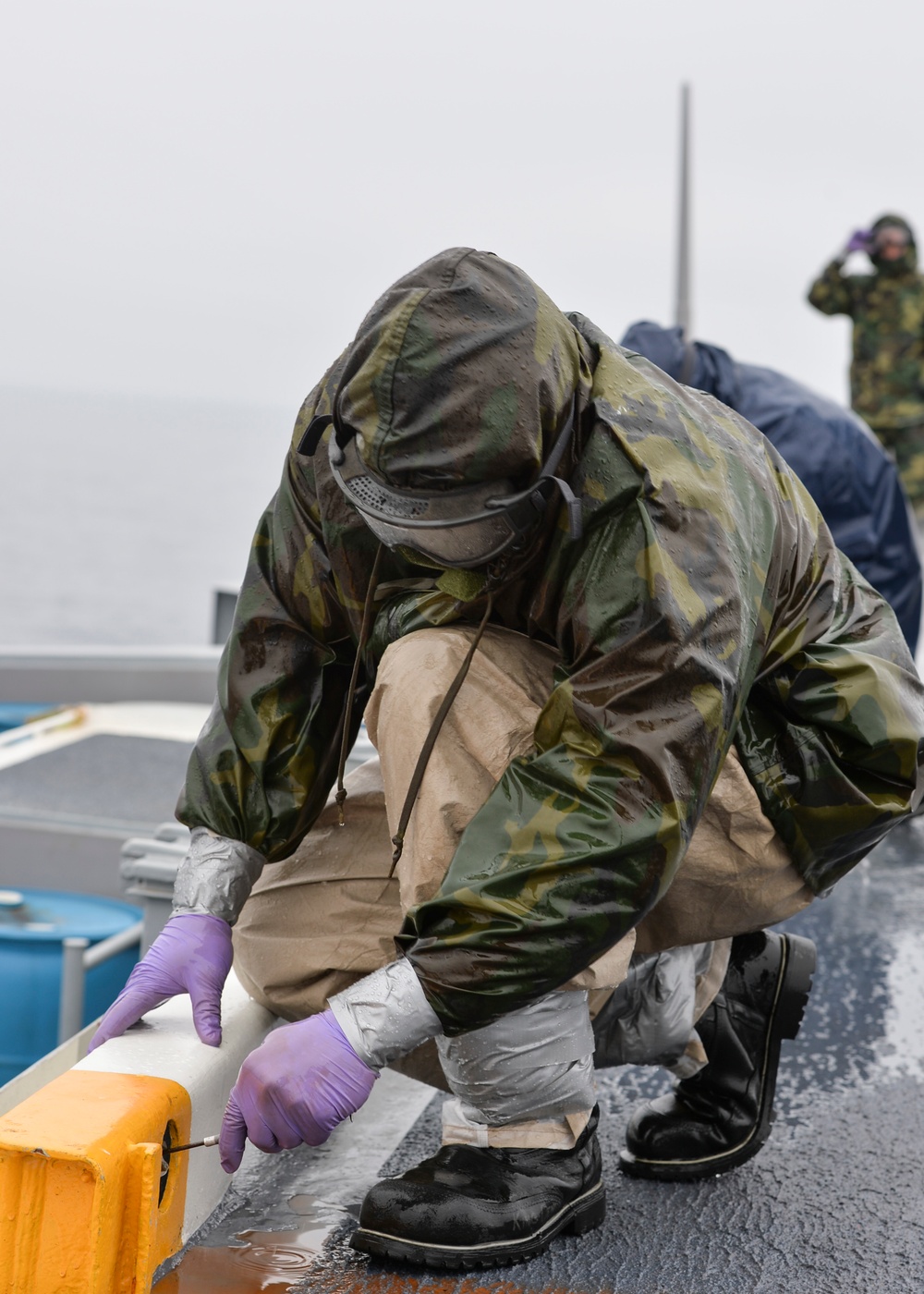 Nimitz Conducts Maintenance On Counter-Measure Washdown System