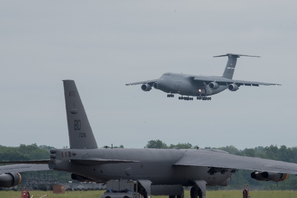 A C-5M Super Galaxy arrives at Barksdale