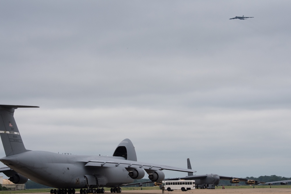 A C-5M Super Galaxy arrives at Barksdale