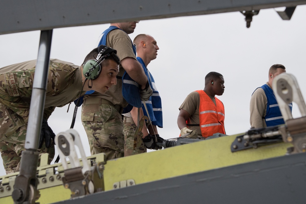 A C-5M Super Galaxy arrives at Barksdale