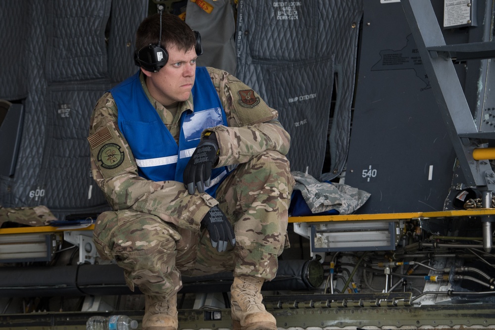 A C-5M Super Galaxy arrives at Barksdale