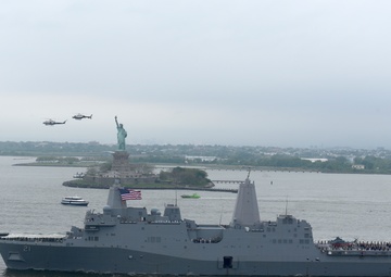 USS New York Leaves after Fleet Week NY