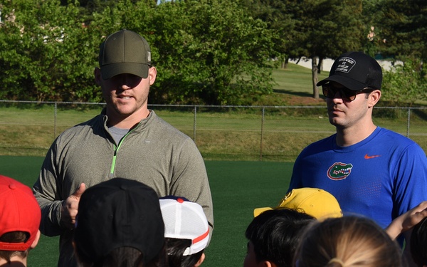 Military kids get pro tips