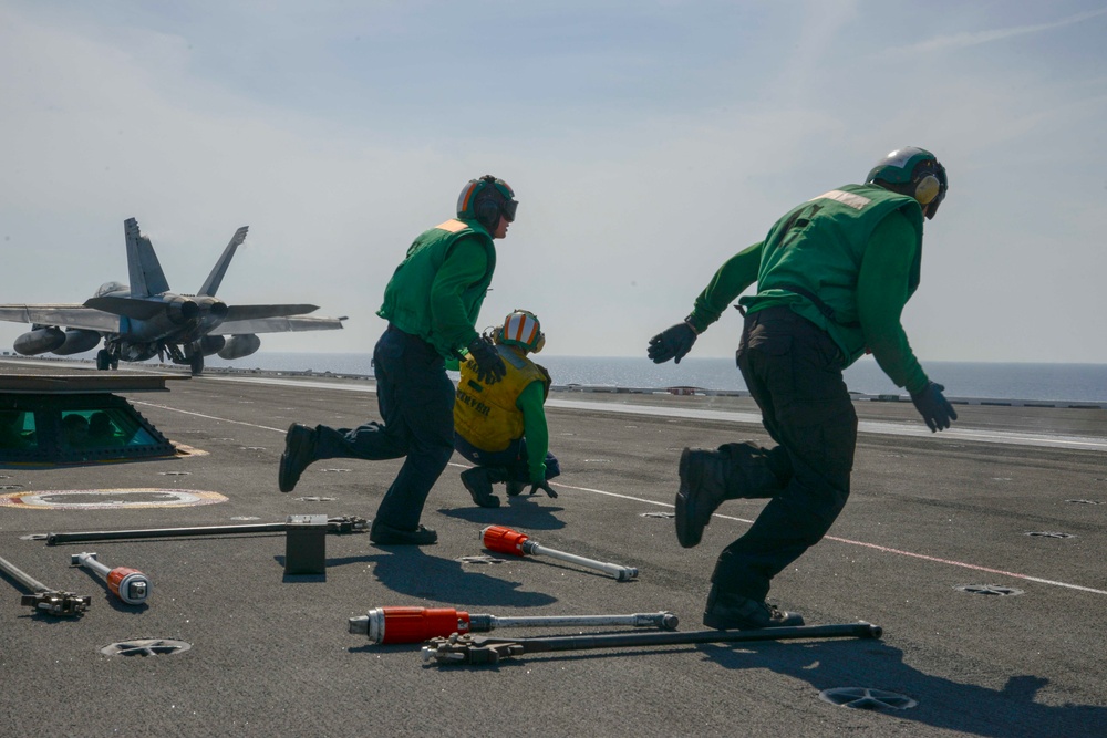 USS Ronald Reagan Underway Bridge Watches