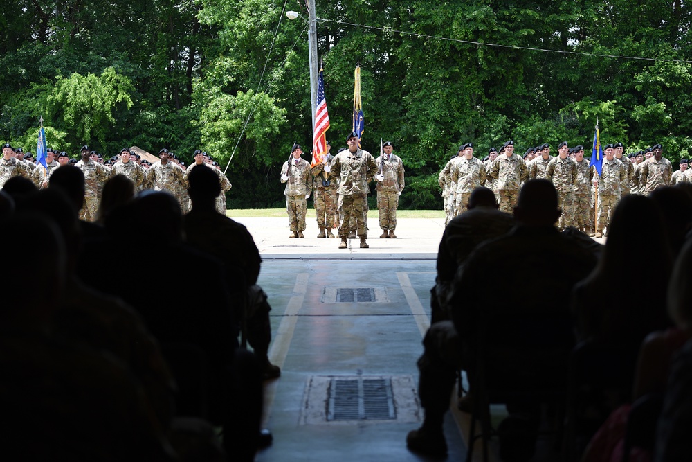 1st Battalion, 210th Aviation Regiment change of command ceremony