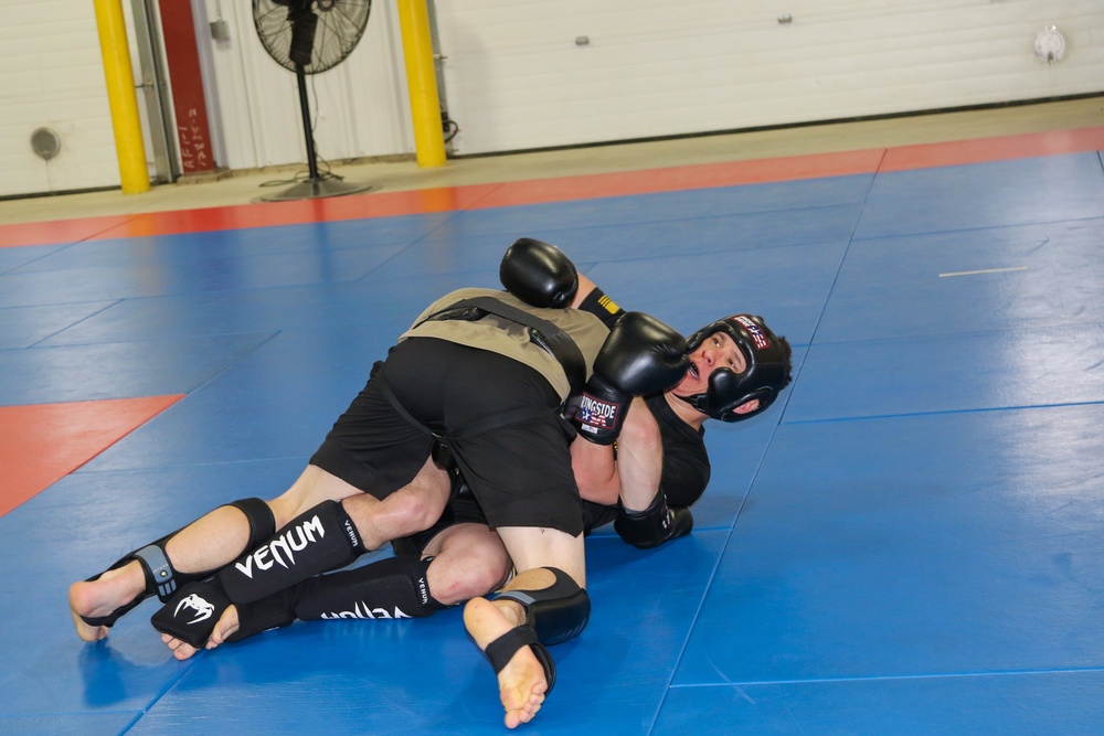 DVIDS - Images - Combative training [Image 4 of 4]
