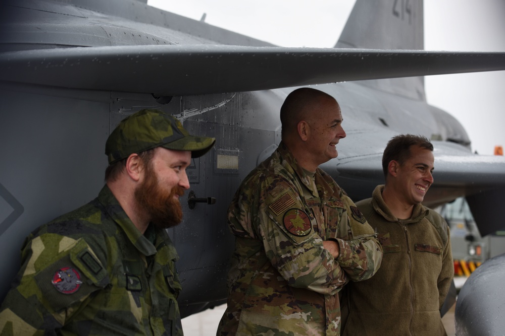 ACE 19 - Distinguished Visitors Day