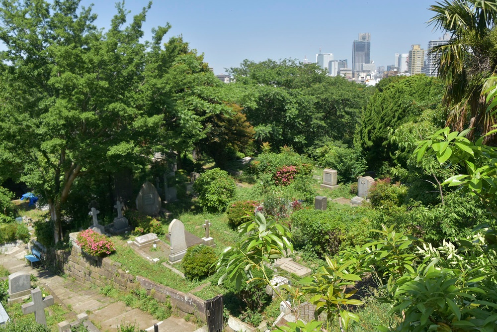 Japan-based Sailors Clean-up Yokohama Foreign Cemetery