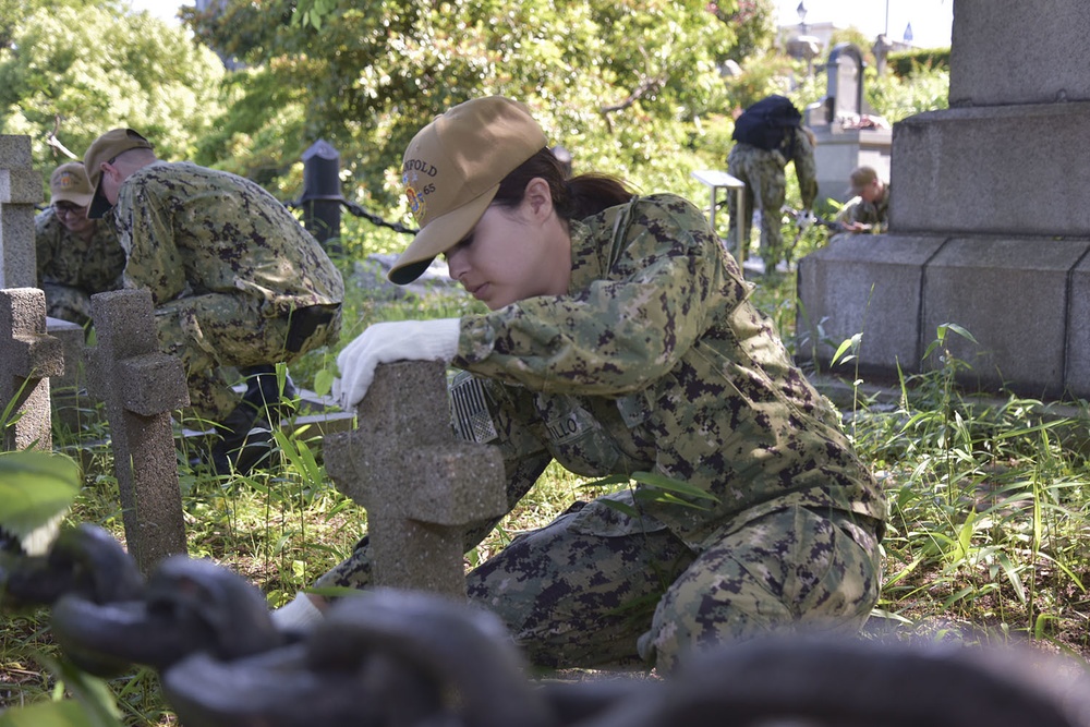 Japan-based Sailors Clean-up Yokohama Foreign Cemetery