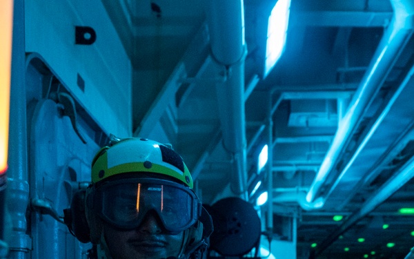 Well Deck Operations Aboard USS John P. Murtha