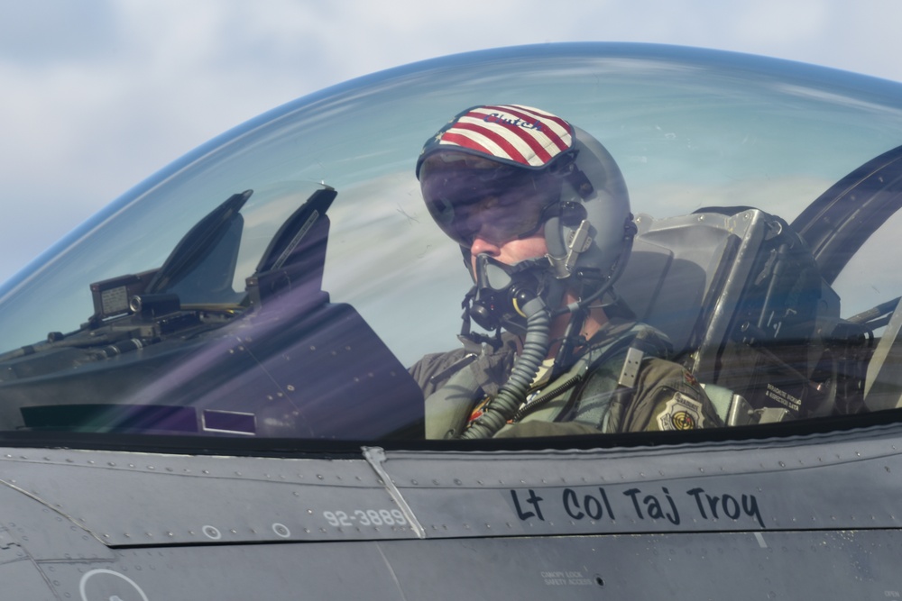 SCANG F-16 returns from ACE 19 mission