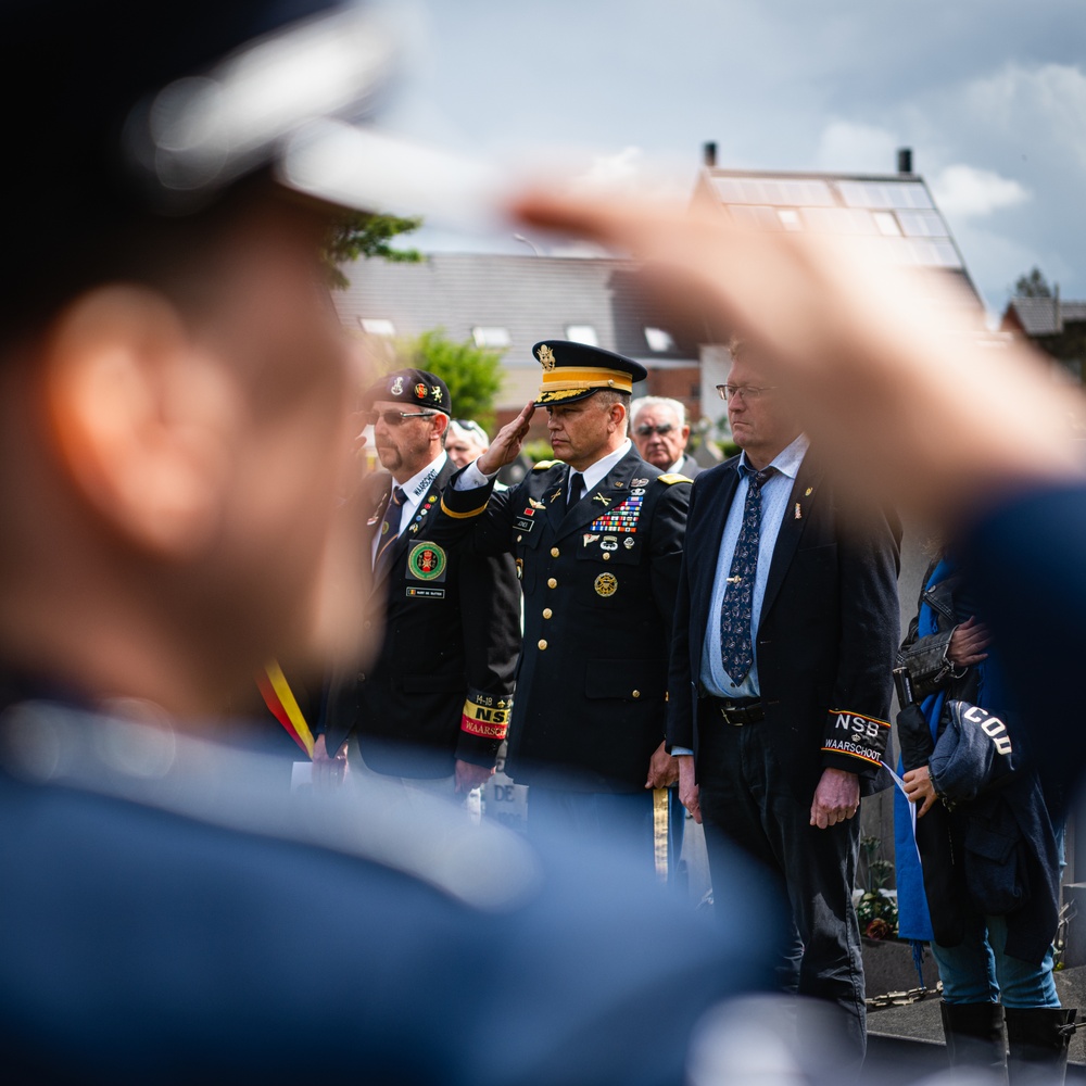 Service members conduct isolated graves ceremonies