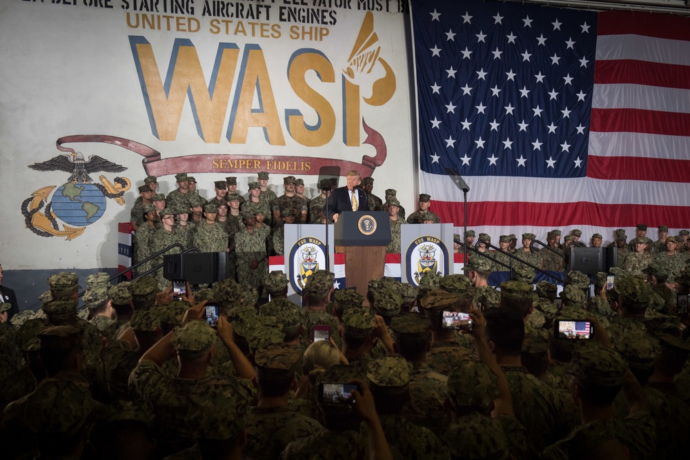 POTUS visits USS Wasp (LHD 1)