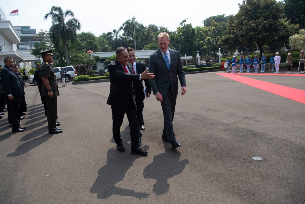 Acting Secretary of Defense Welcomed to Indonesia's Ministry of Defense