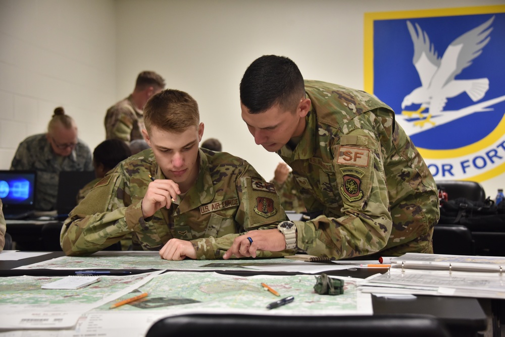 165th SFS conducts land navigation training