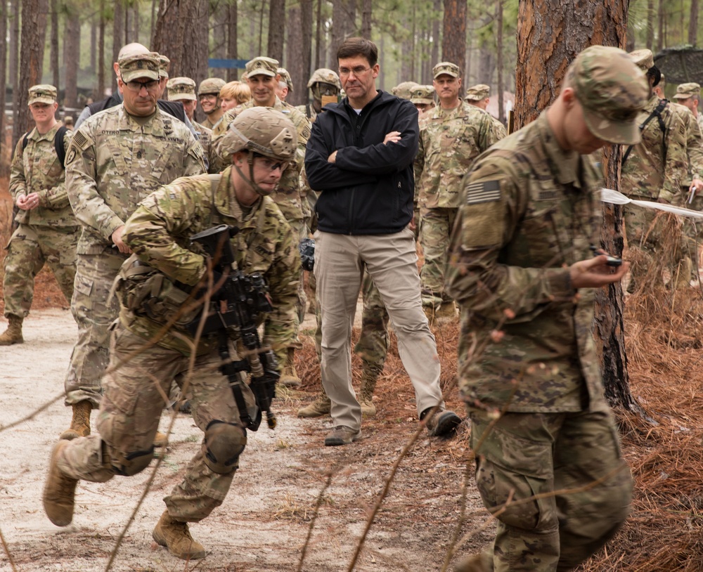 EARNING THE EXPERT INFANTRYMAN BADGE