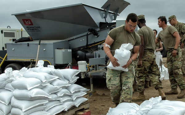 Oklahoma National Guard assists with Oklahoma floods