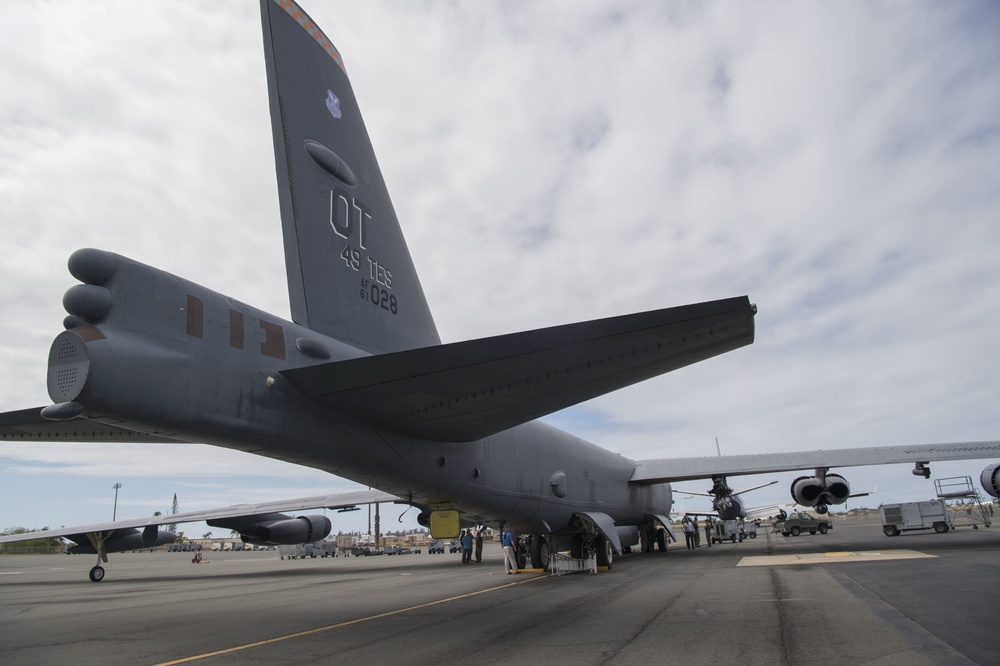 B-52 Stratofortress and the Quickstrike-ER (QS-ER) Naval mine project