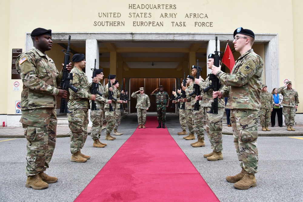 General Jaque Raul visits at Caserma Ederle in Vicenza, Italy.