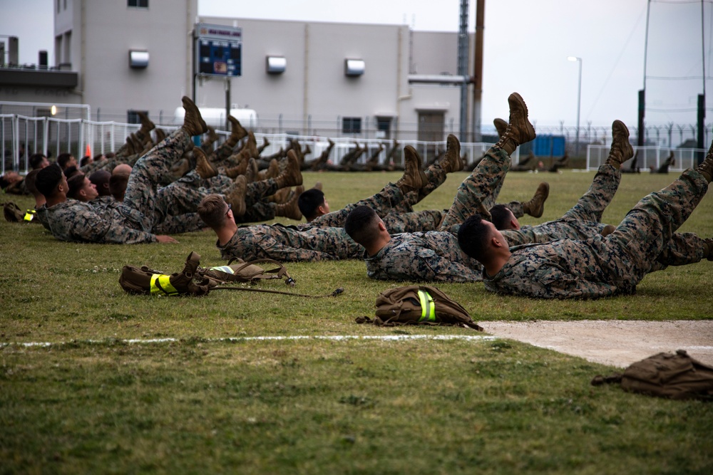 H&amp;HS conducts squadron physical training