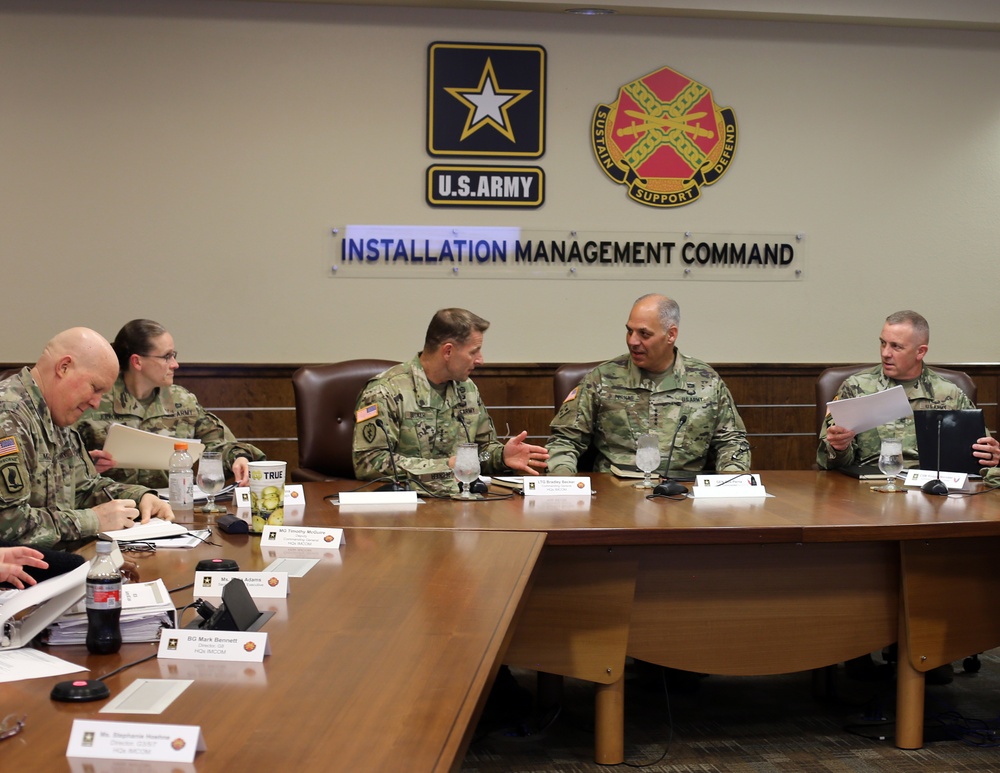 Perna, Becker discuss IMCOM’s role in enabling readiness