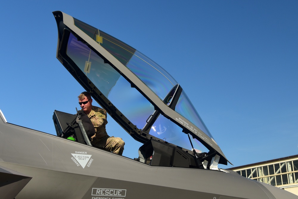 F-35As prepare for Astral Knight 2019